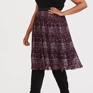 NWT Torrid size 1 snakeskin print midi skirt